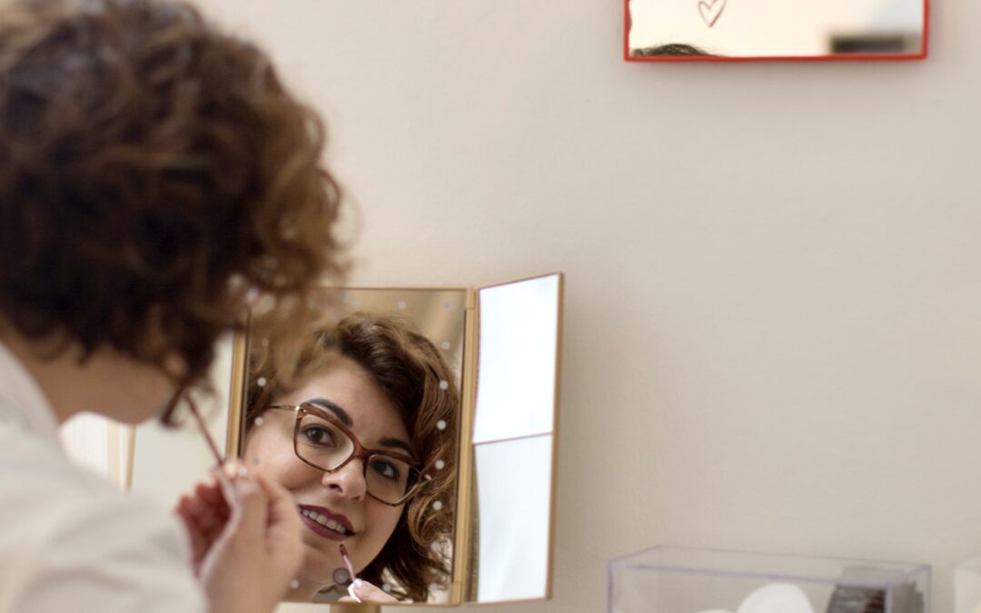 IL POTERE DEL MAKE UP